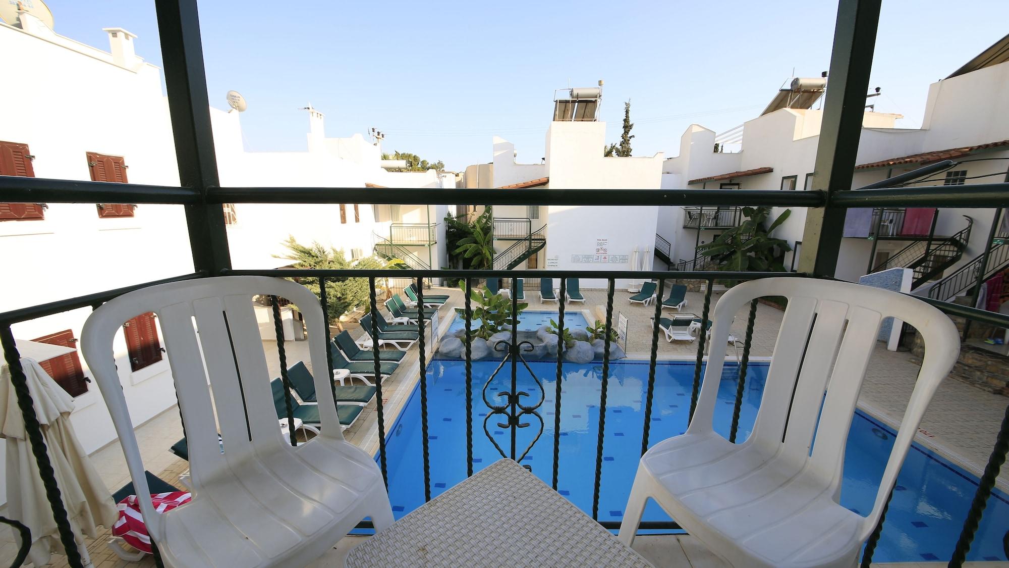 Green House Apart Hotel Gümbet Extérieur photo